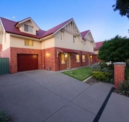 Albury Suites - Schubach Street Exteriér fotografie