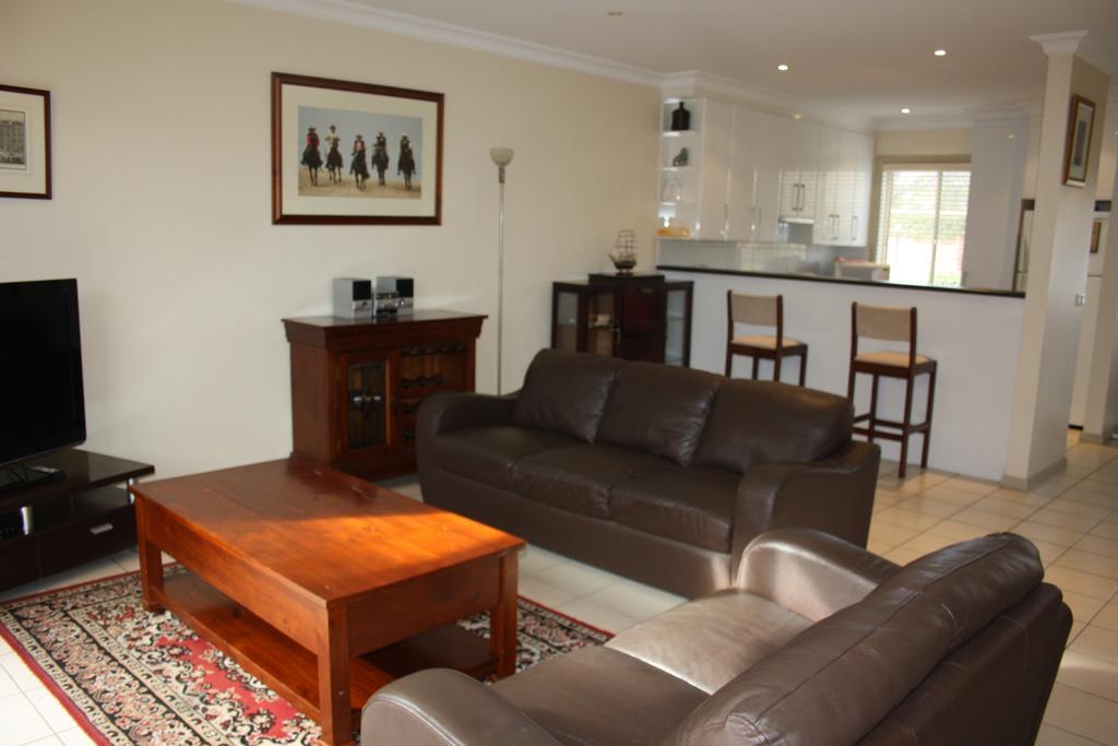 Albury Suites - Schubach Street Pokoj fotografie